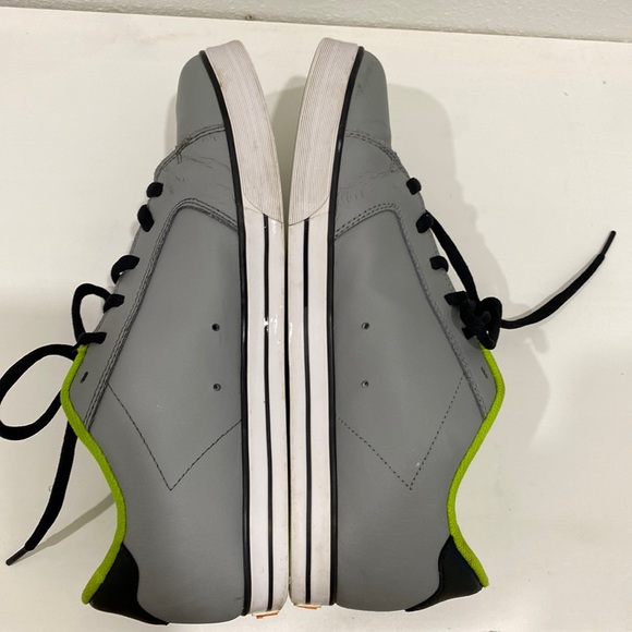 Vintage DC Shoes Full Leather Low Skateboard Shoes | Size 12 - Picture 5 of 9